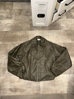 Elan Olive Green Lightweight Jacket